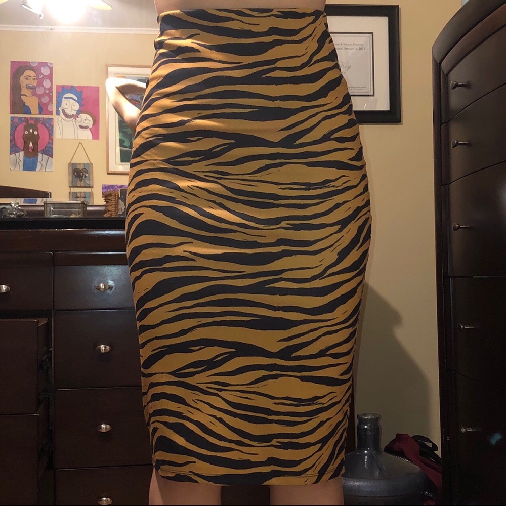 ZARA MIDI SKIRT